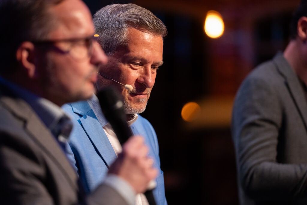 Event Moderator Gerd Edler bei Volkswagen